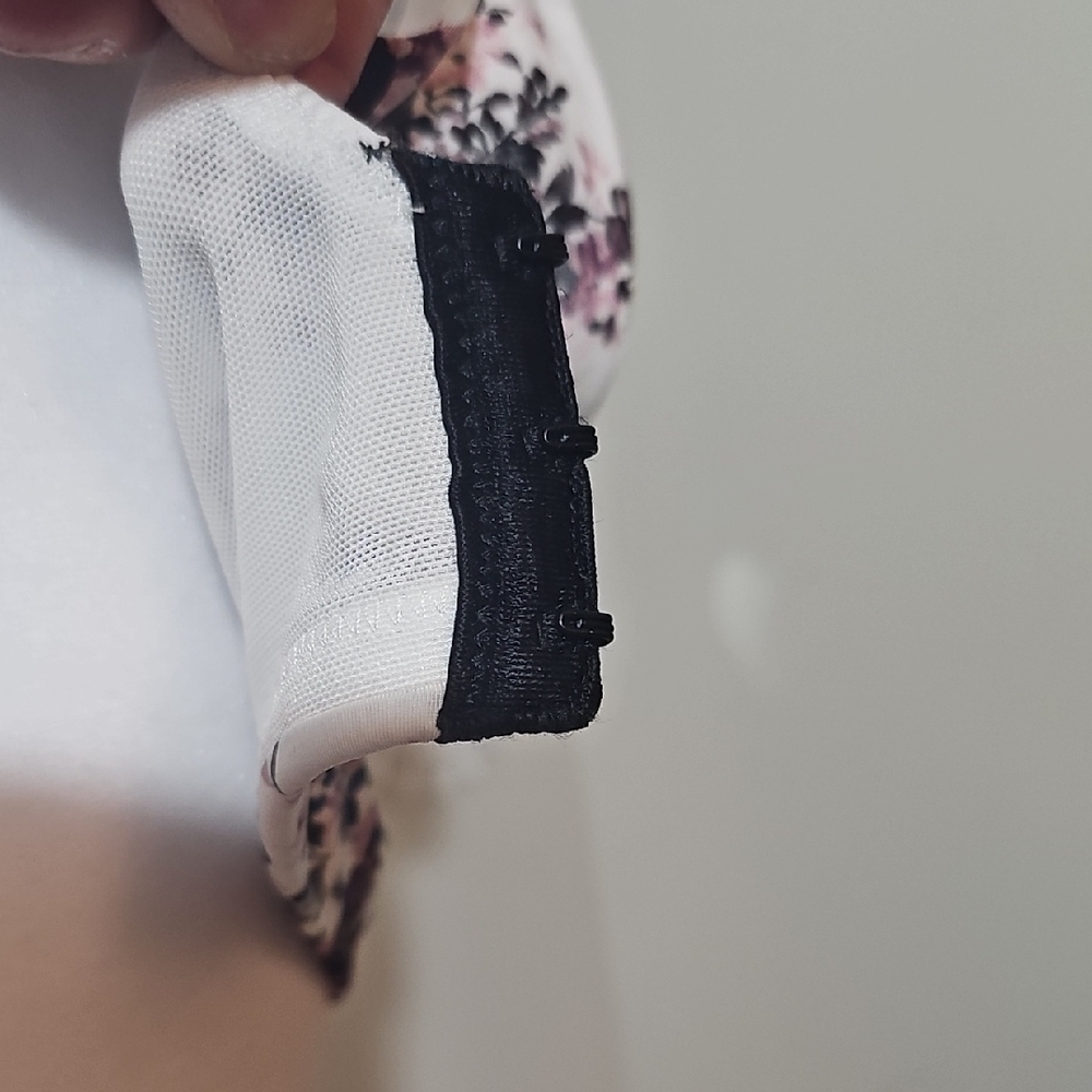Torrid Pink and Black Floral Bra - Picture 6 of 10
